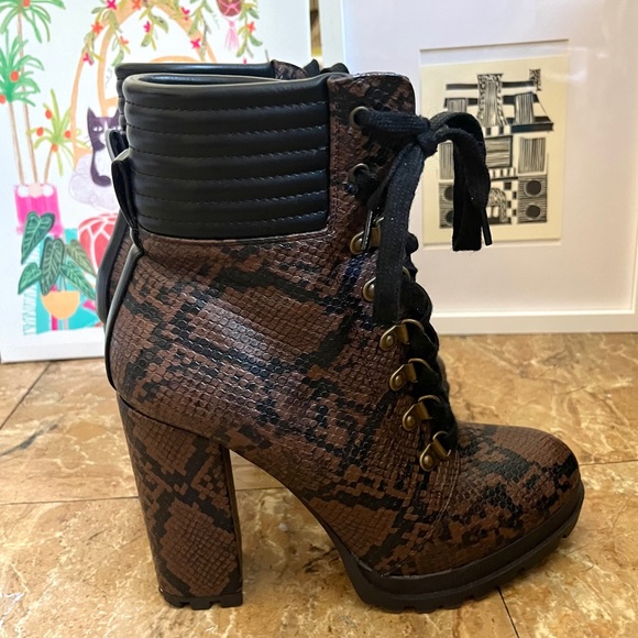 Just Fab • brown & black snakeskin print lace up 4” heel ankle boots - Picture 4 of 15